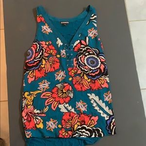 Express tank top